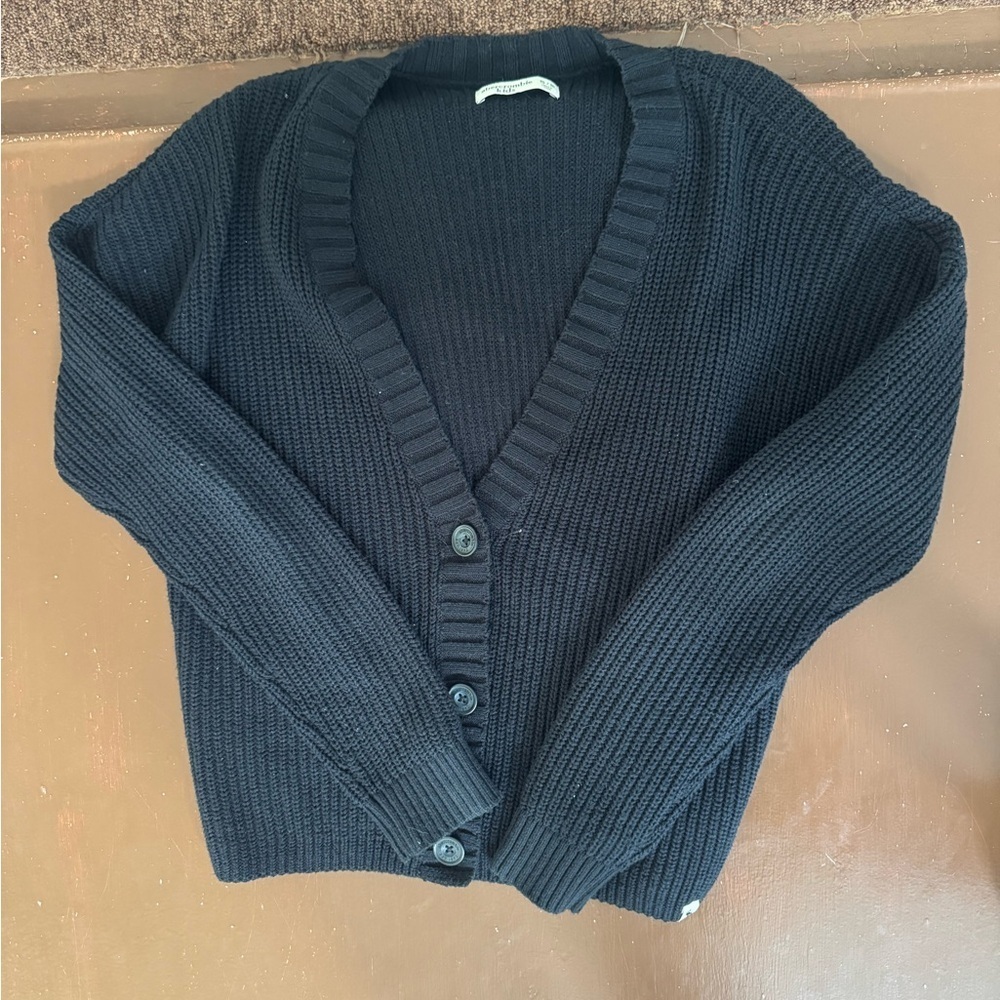 Abercrombie Kids Black Knitted Cardigan Sweater - size 15/16